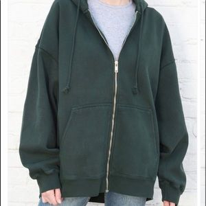 REGULAR FIT brandy Melville zip up